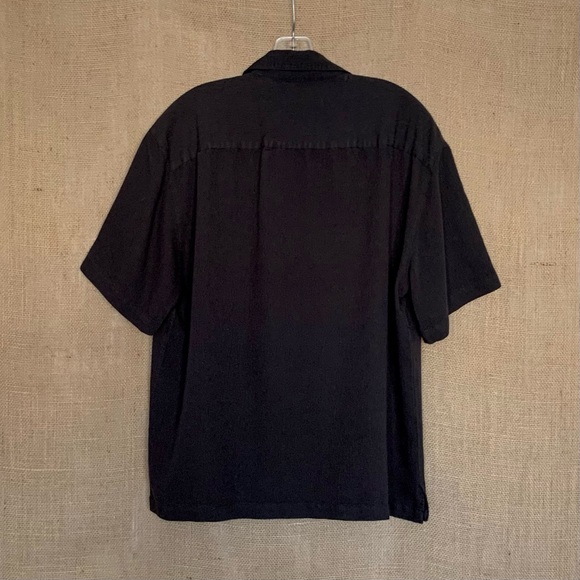 Batik Bay Men’s Black Short Sleeve Shirt Button Down Medium - Picture 2 of 4